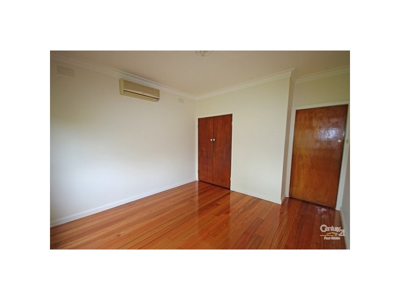 33 Tudor Street, Bentleigh East VIC 3165