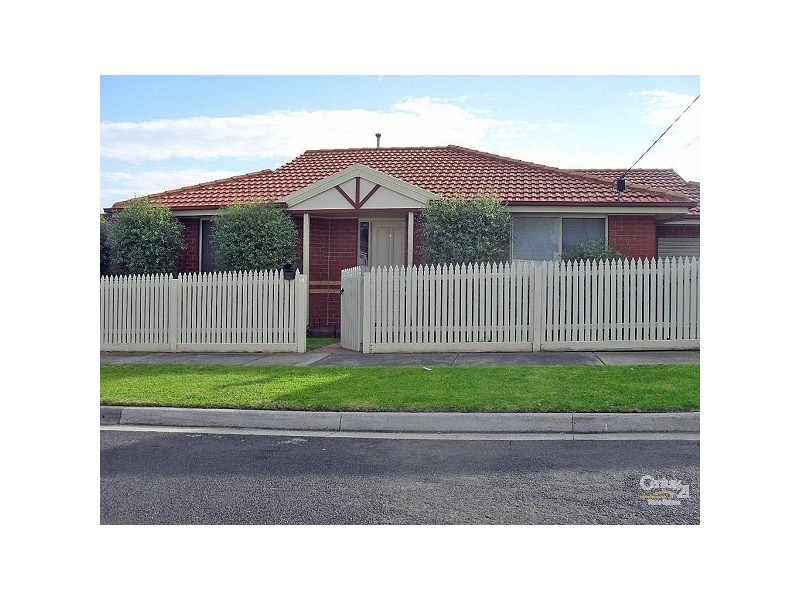2/50 Lahona Avenue, Bentleigh East VIC 3165