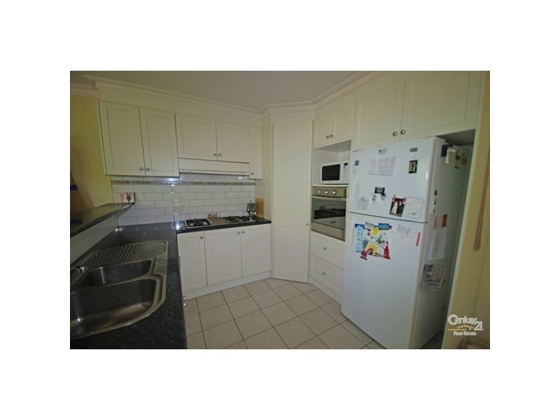 2/50 Lahona Avenue, Bentleigh East VIC 3165