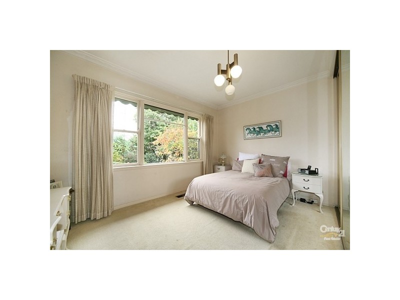 204 East Boundary Road, Bentleigh East VIC 3165