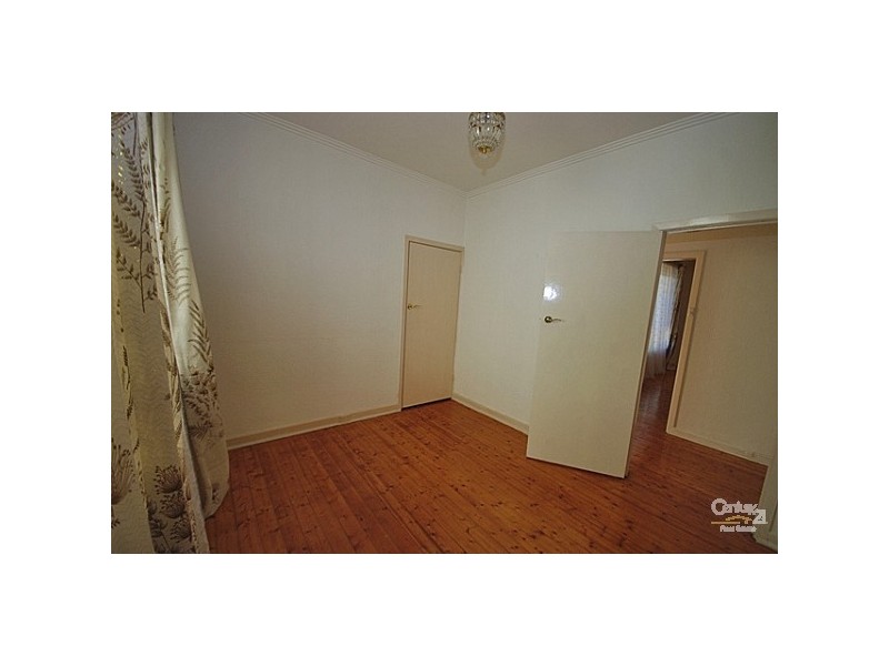 15 Quinns Road, Bentleigh East VIC 3165