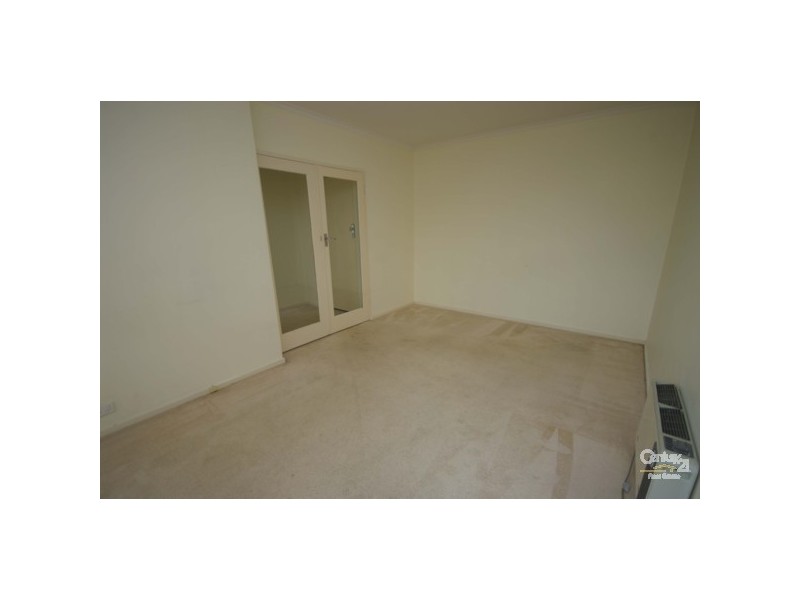 2/13 Melbourne Street, Murrumbeena VIC 3163