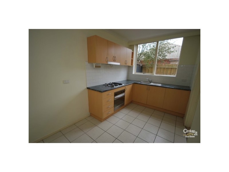 2/13 Melbourne Street, Murrumbeena VIC 3163