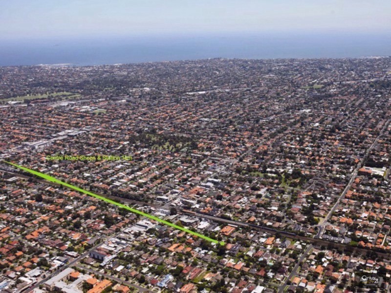 22 Station Avenue, Mckinnon VIC 3204