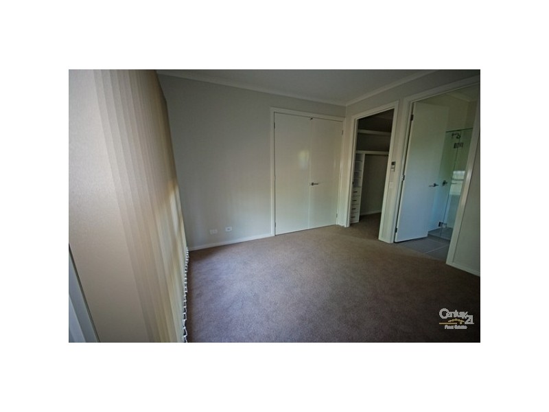 2/37 Anne Street, Mckinnon VIC 3204
