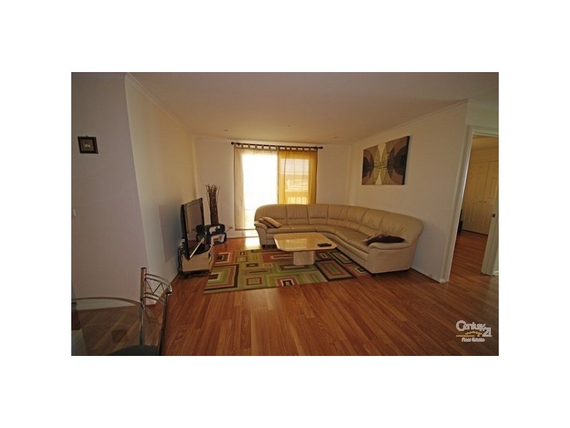 2/8 Dega Street, Bentleigh East VIC 3165