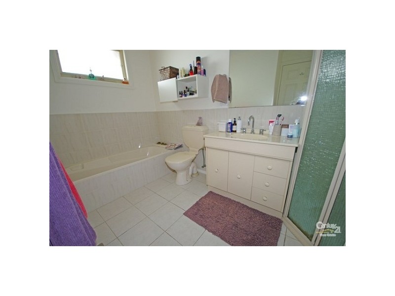 2/8 Dega Street, Bentleigh East VIC 3165