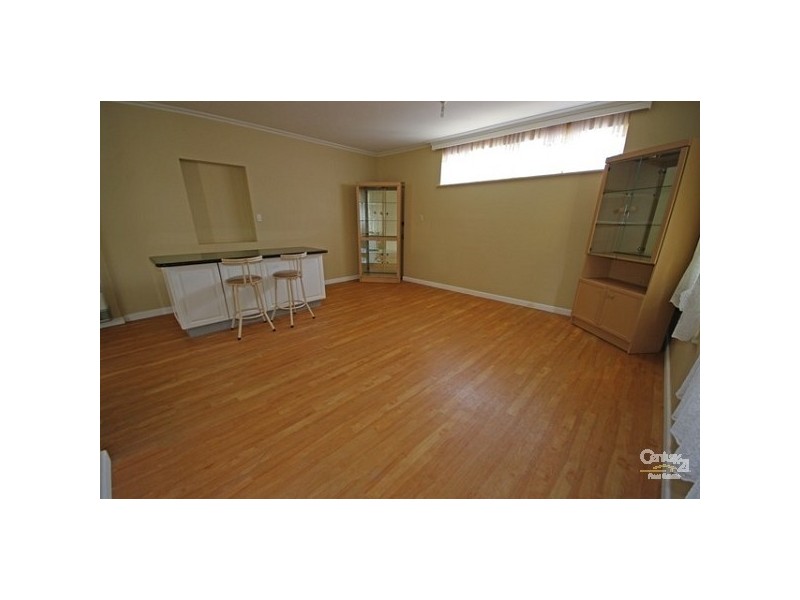 64 Mackie Road, Bentleigh East VIC 3165