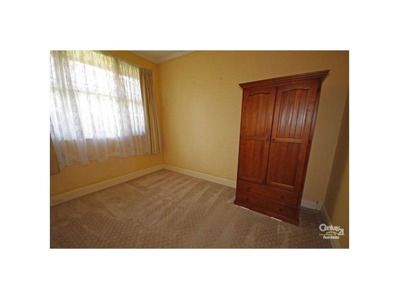 64 Mackie Road, Bentleigh East VIC 3165