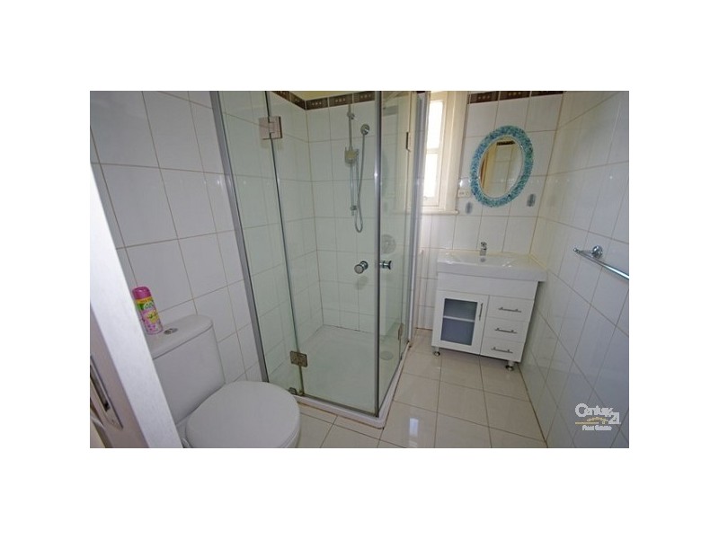 64 Mackie Road, Bentleigh East VIC 3165