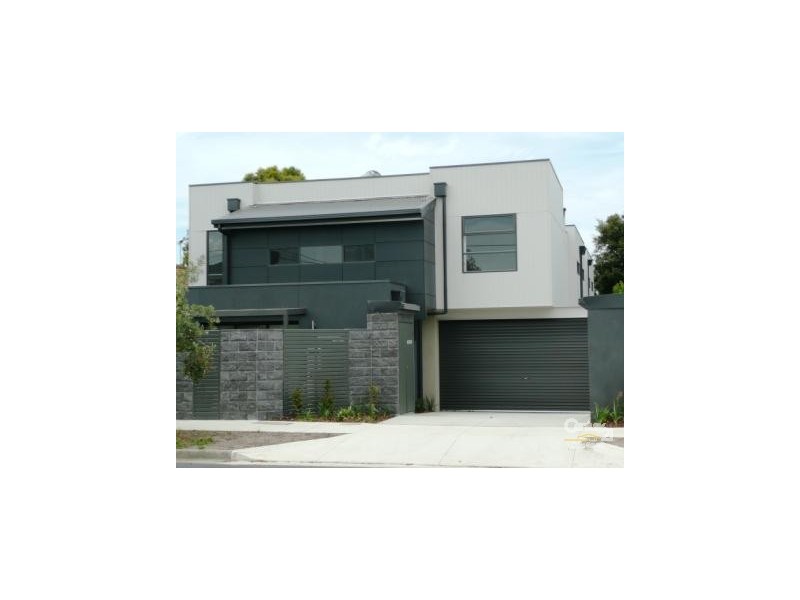 3 & 4/2 Jasper Road, Bentleigh VIC 3204