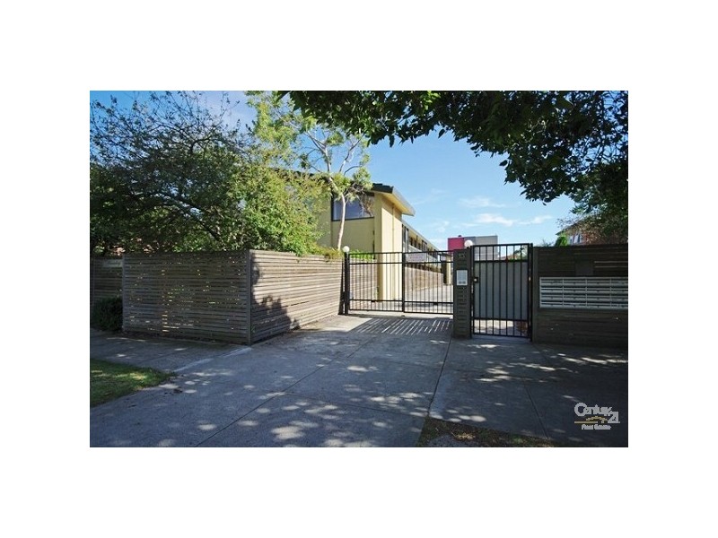 10/13 Rosedale Avenue, Glen Huntly VIC 3163