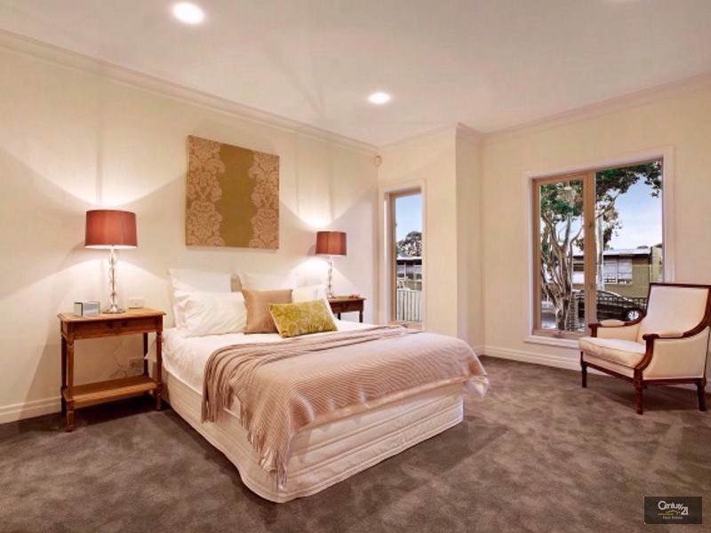6B Riddle Street., Bentleigh VIC 3204