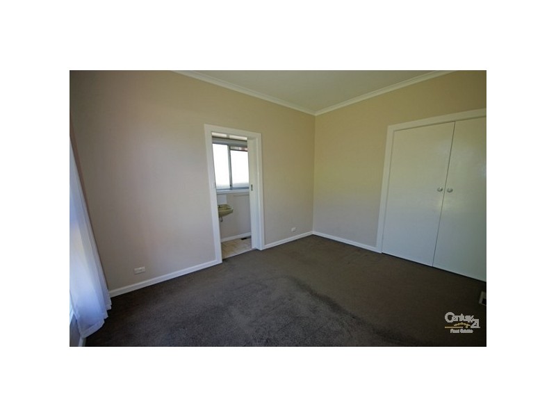 32 Carlton Street, Mckinnon VIC 3204