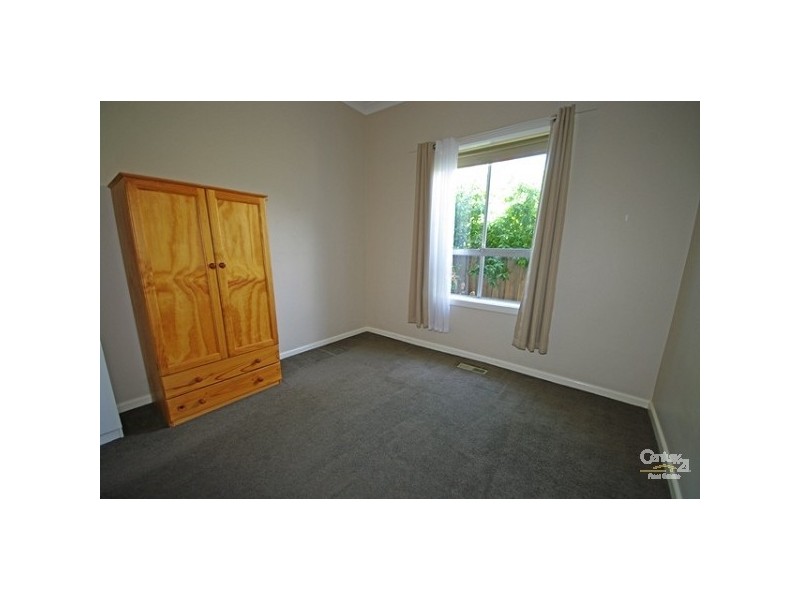 32 Carlton Street, Mckinnon VIC 3204