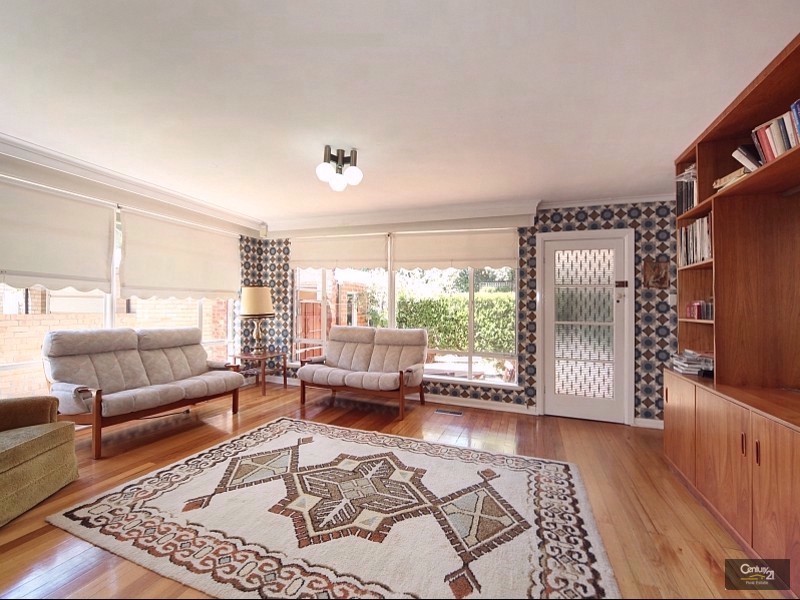 4 Howard Avenue, Ormond VIC 3204