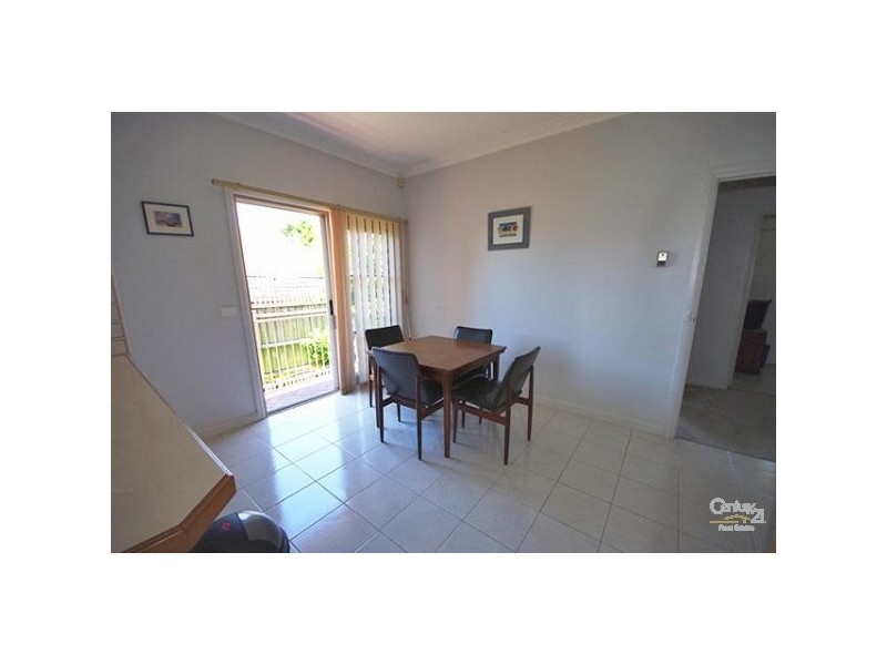 2/114 Wheatley Road, Mckinnon VIC 3204