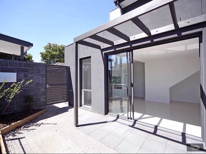 4/2 Jasper Road, Bentleigh VIC 3204