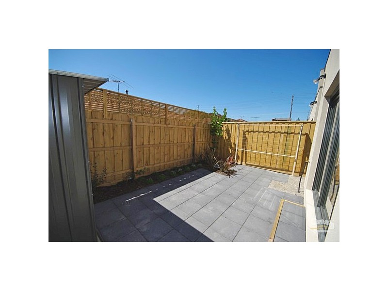 10/2-4 Faulkner Street, Bentleigh VIC 3204