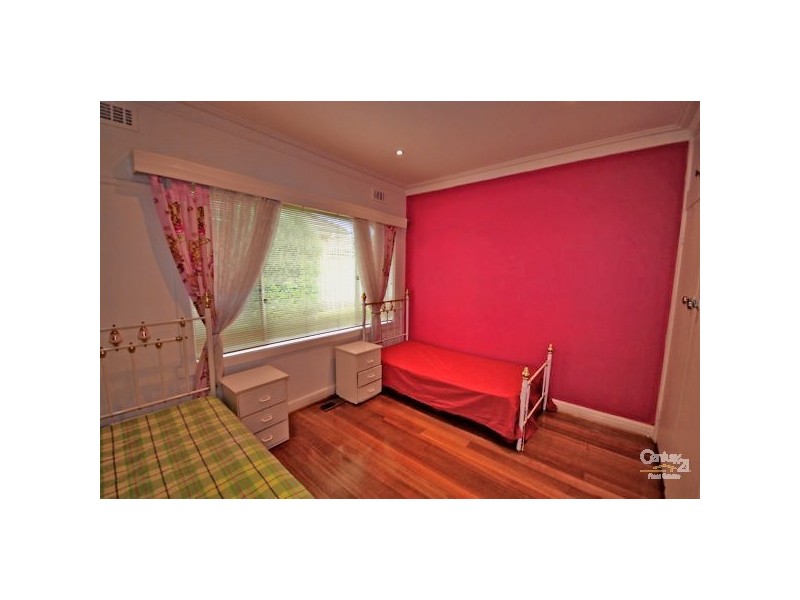 90 Jasper Road, Bentleigh VIC 3204