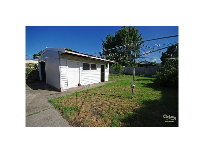 17 Glennie Avenue, Oakleigh South VIC 3167