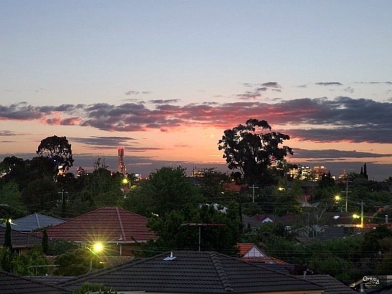 8/18 Bleazby Street, Bentleigh VIC 3204