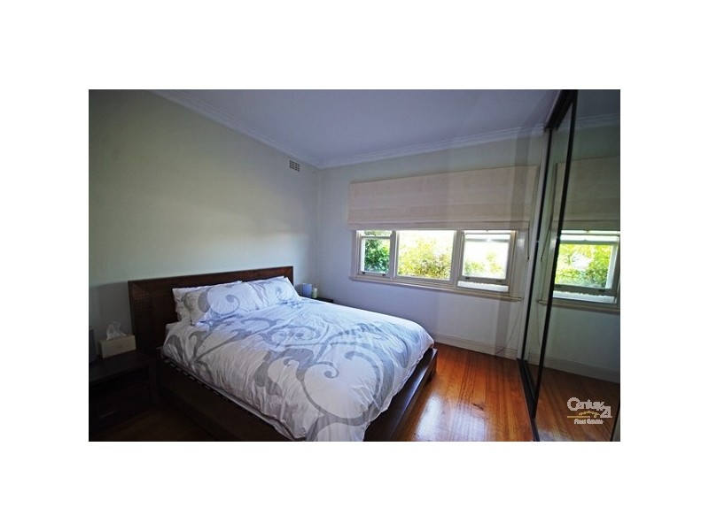 23 Fairbank Road, Bentleigh VIC 3204