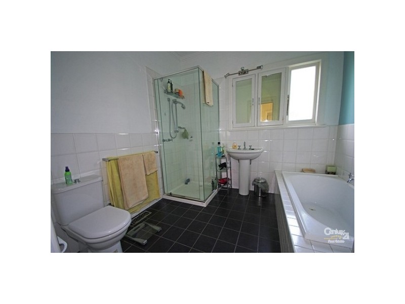 23 Fairbank Road, Bentleigh VIC 3204