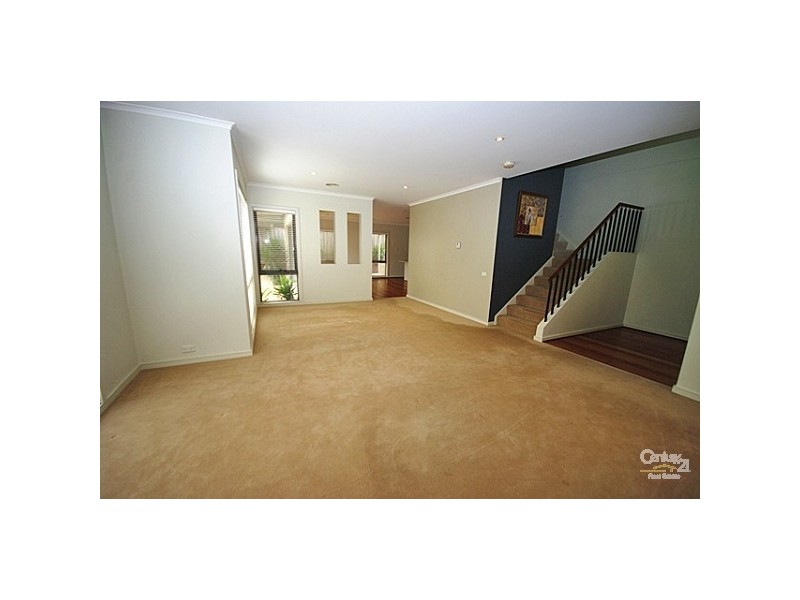 6 Turnberry Court, Heatherton VIC 3202