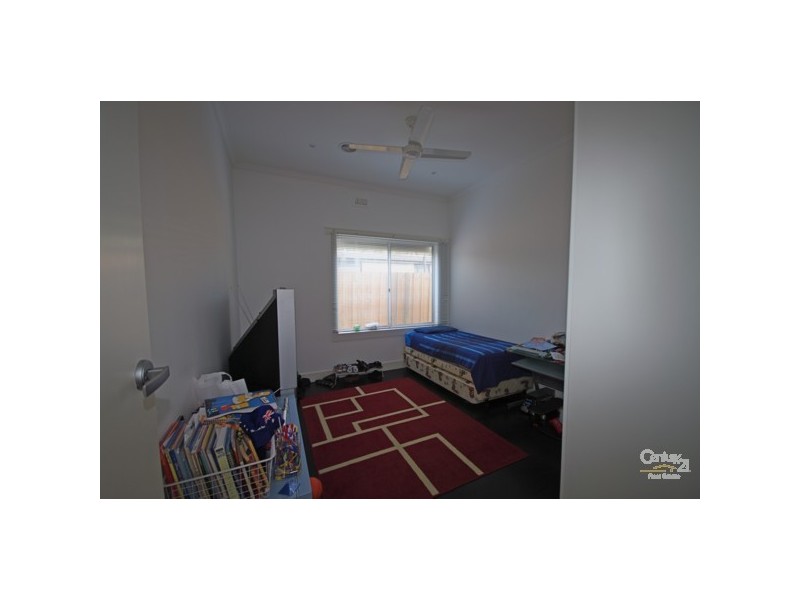 21 Cavendish Drive, Heatherton VIC 3202