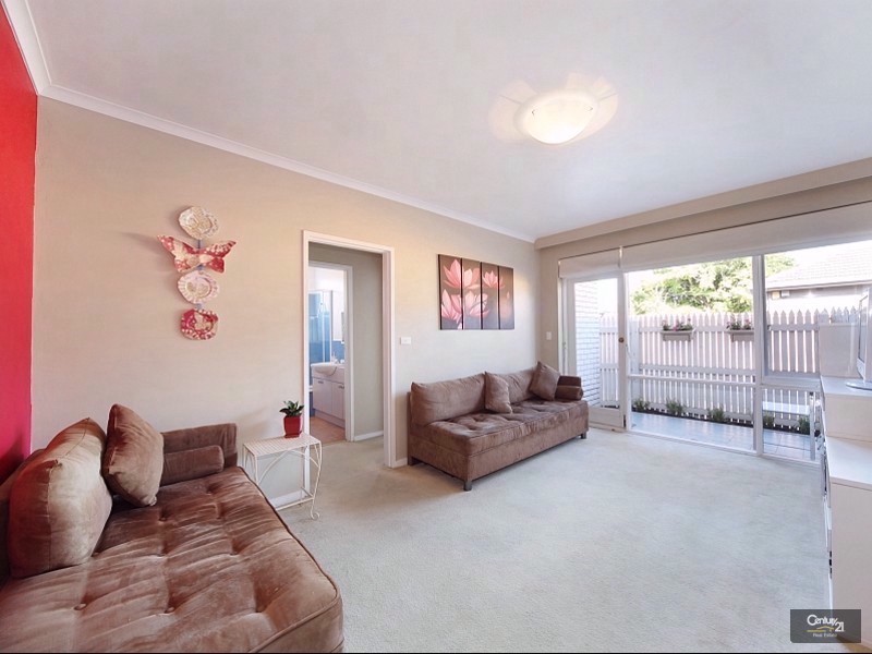 4/13 Clapperton Street, Bentleigh VIC 3204