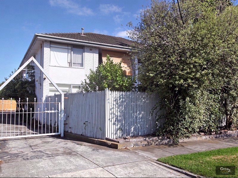 4/13 Clapperton Street, Bentleigh VIC 3204