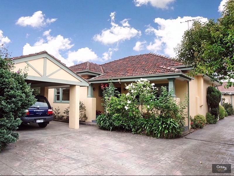 1/1 Fourth Street, Parkdale VIC 3195