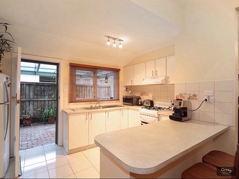 1/1 Fourth Street, Parkdale VIC 3195