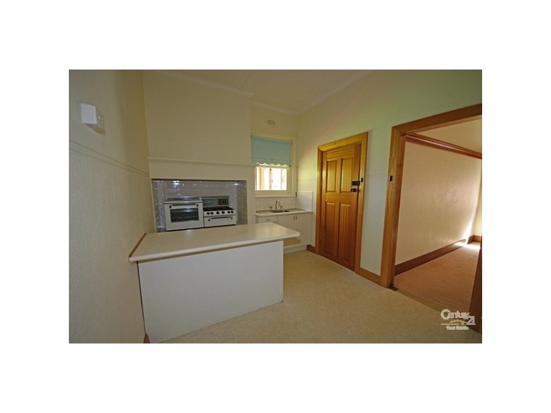 3 Lillimur Road, Ormond VIC 3204