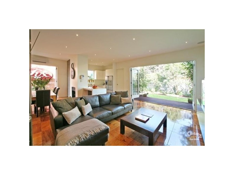 23 Empress Road, St Kilda East VIC 3183