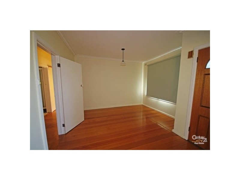 5 Montclair Court, Bentleigh East VIC 3165