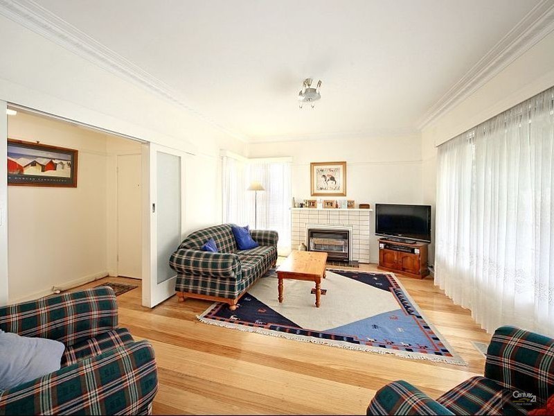 2 Leo Street, Bentleigh East VIC 3165