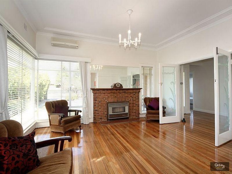 17 Patterson Road, Bentleigh VIC 3204