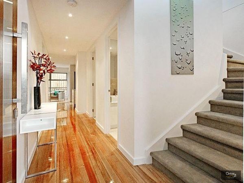 2/58 Gardeners Road, Bentleigh East VIC 3165