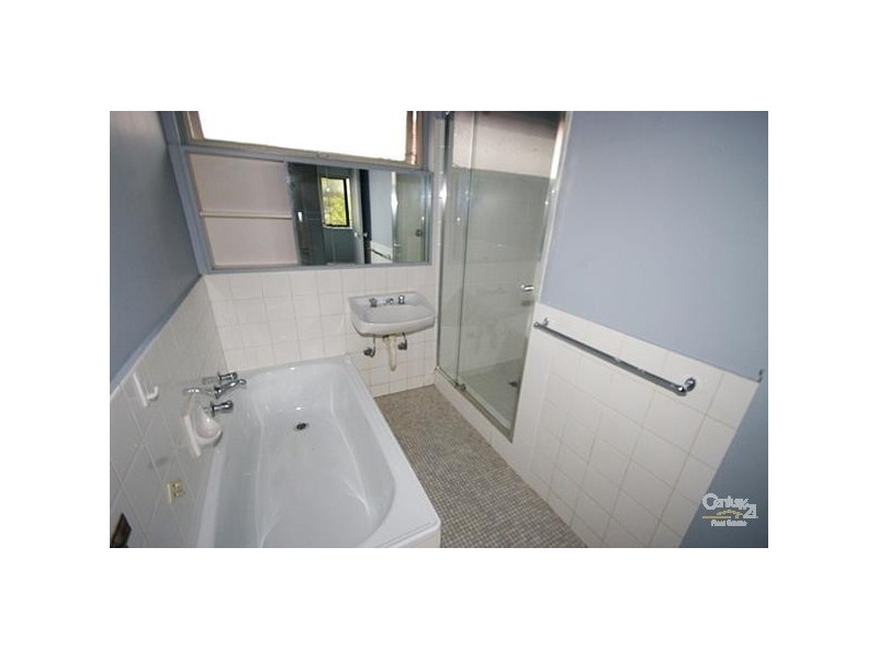 4/11 Brentwood Street, Bentleigh VIC 3204