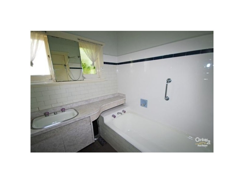 28 Park Crescent, Bentleigh VIC 3204