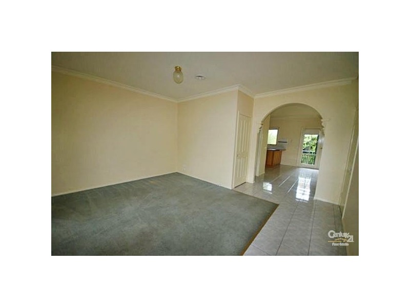 2/76 Wheatley Road, Mckinnon VIC 3204