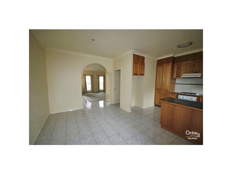 2/76 Wheatley Road, Mckinnon VIC 3204