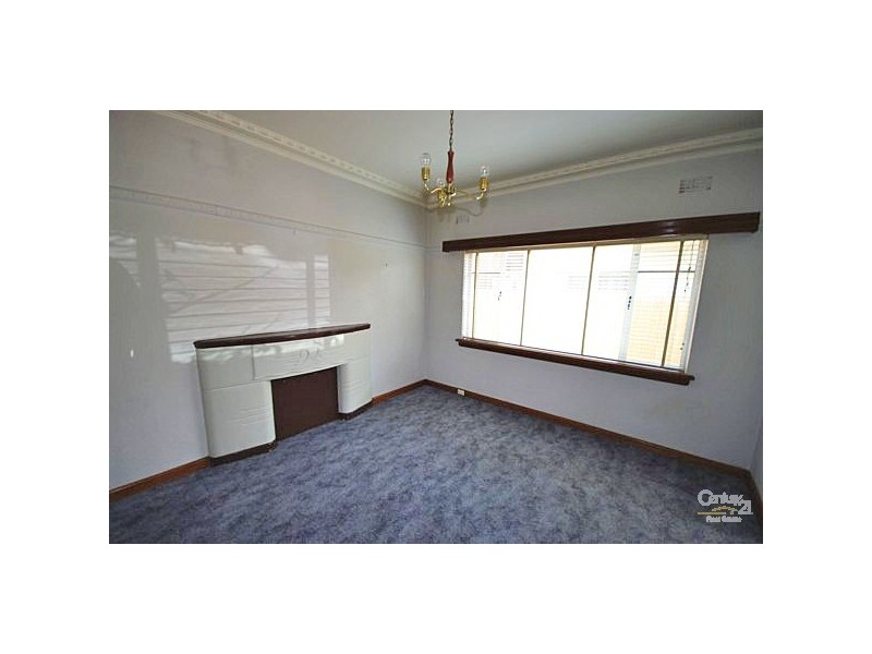 6 Clairmont Avenue, Bentleigh VIC 3204