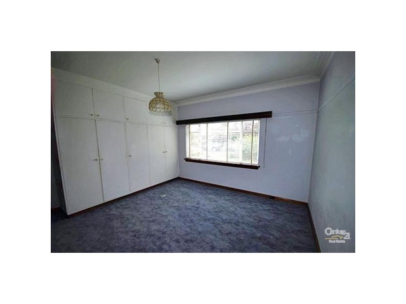 6 Clairmont Avenue, Bentleigh VIC 3204