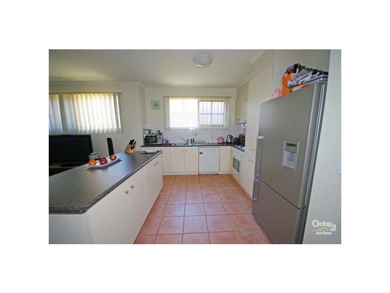 1/4 Katoomba Street, Hampton East VIC 3188