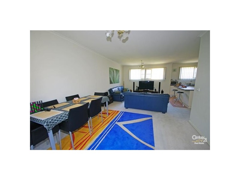 1/4 Katoomba Street, Hampton East VIC 3188