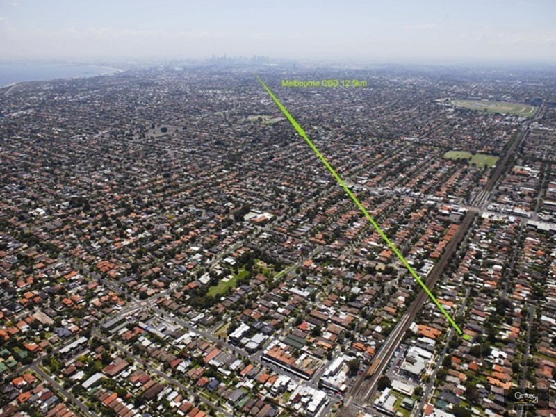 22 Station Avenue, Mckinnon VIC 3204