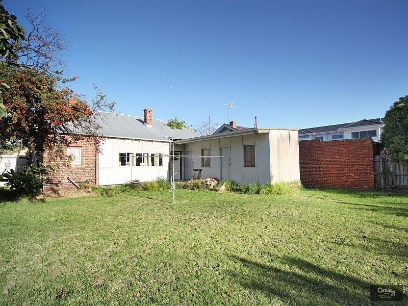 9 Warland Road, Hampton East VIC 3188